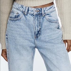 Zara High Rise Straight Leg Jeans size 0